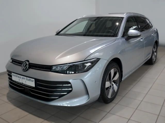 Volkswagen Passat 1.5 eTSI Business DSG