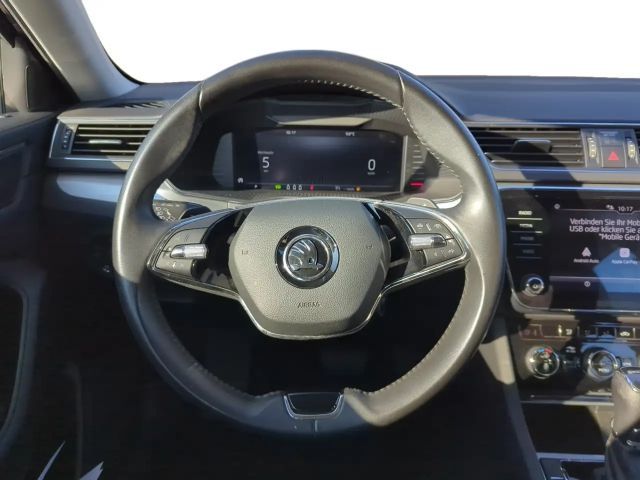 Skoda Superb 2.0 TDI Ambition Combi