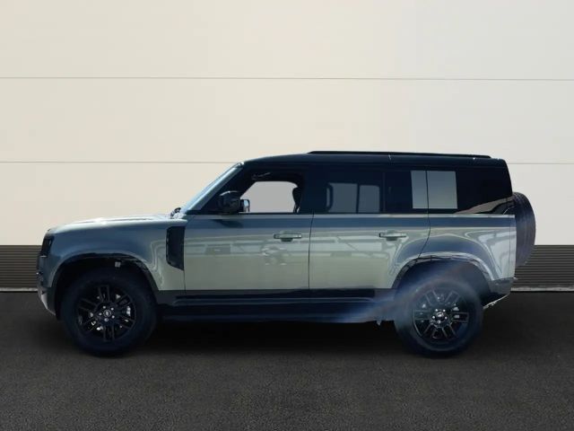 Land Rover Defender 110 D250 Dynamic SE