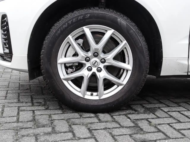 Volvo XC60 Dark Plus