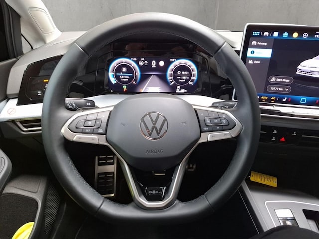 Volkswagen Golf DSG Life