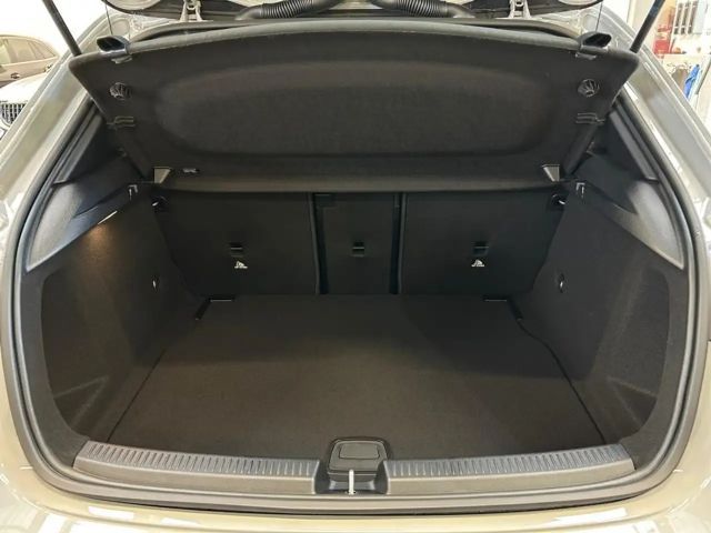 Mercedes-Benz A 180 A 180 d AMG Line