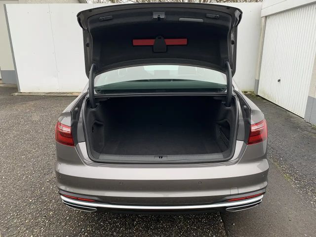 Audi A4 35 TFSI Sedan