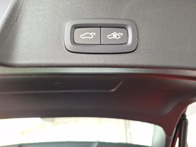 Volvo XC40 Bright Plus Recharge T4