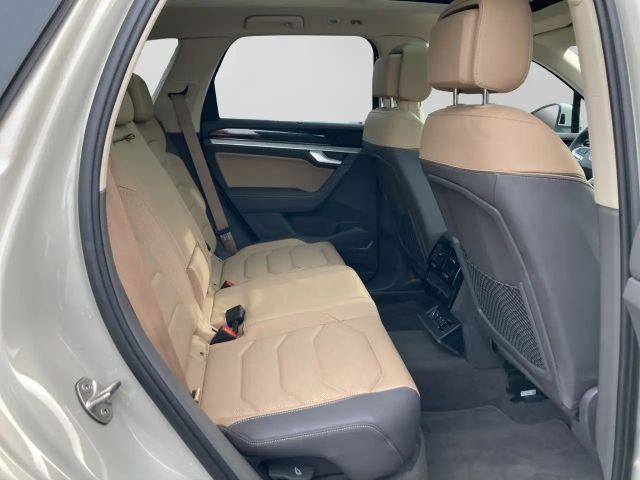 Volkswagen Touareg 3.0 V6 TDI R-Line