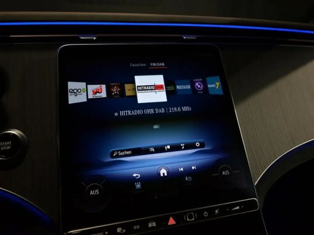 Mercedes-Benz EQE 300 AMG Line Sedan