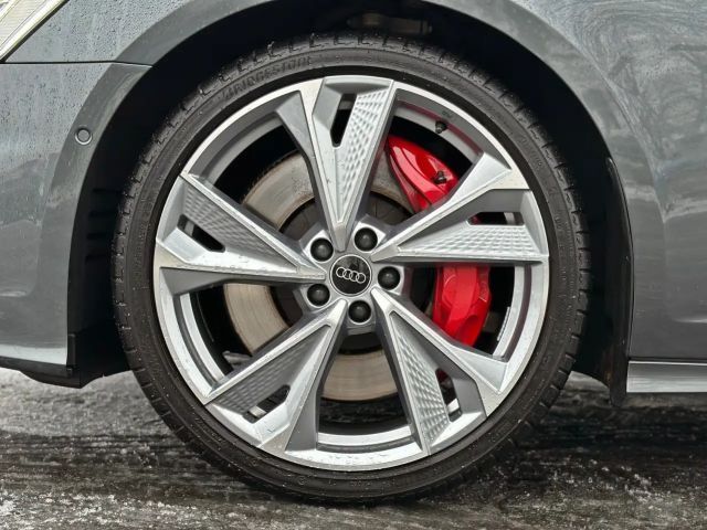 Audi S6 Avant Quattro