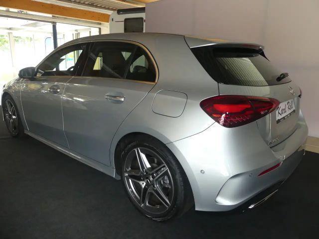 Mercedes-Benz A 200 AMG Line Hatchback