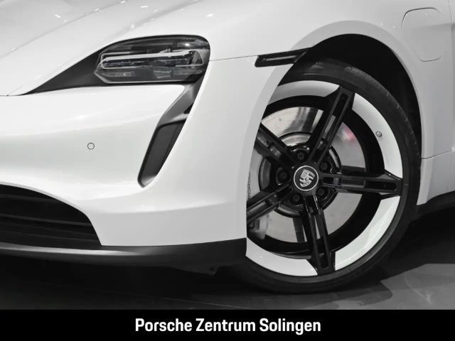 Porsche Taycan 21'' Mission E PSCB LED Spurhalte