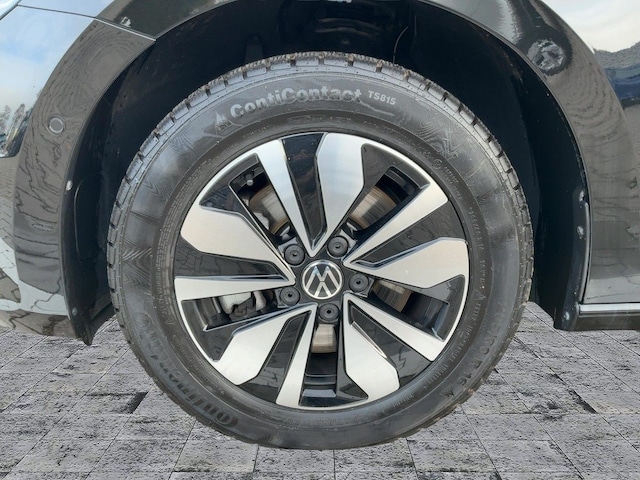Volkswagen Touran 1.5 TSI DSG