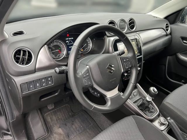 Suzuki Vitara Shine