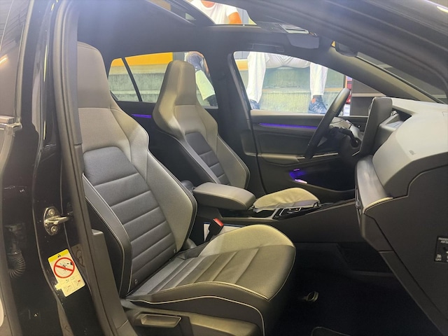 Volkswagen Golf 1.5 TSI GTE eHybrid