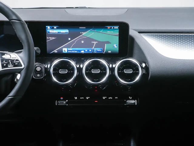 Mercedes-Benz B 200 Progressive