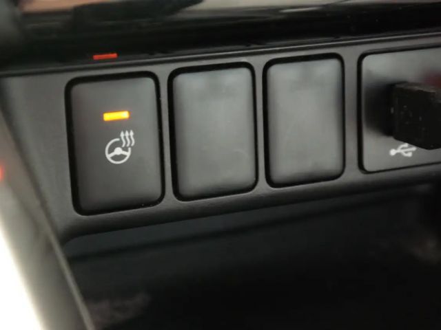 Mitsubishi Eclipse Cross +STAND-HEIZ./KlIMA+SHZ+LEDER+NAVI+