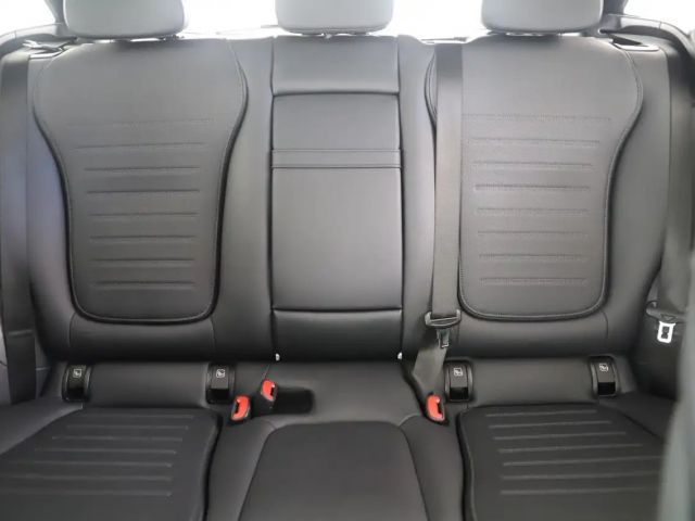 Mercedes-Benz GLC 200 4MATIC AMG Line