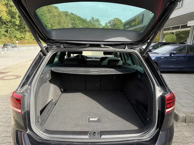 Volkswagen Passat Business DSG Variant