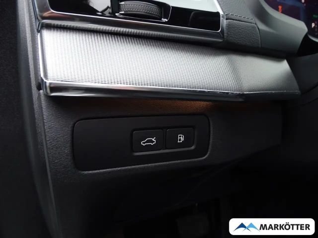 Volvo XC90 AWD Dark Plus Recharge