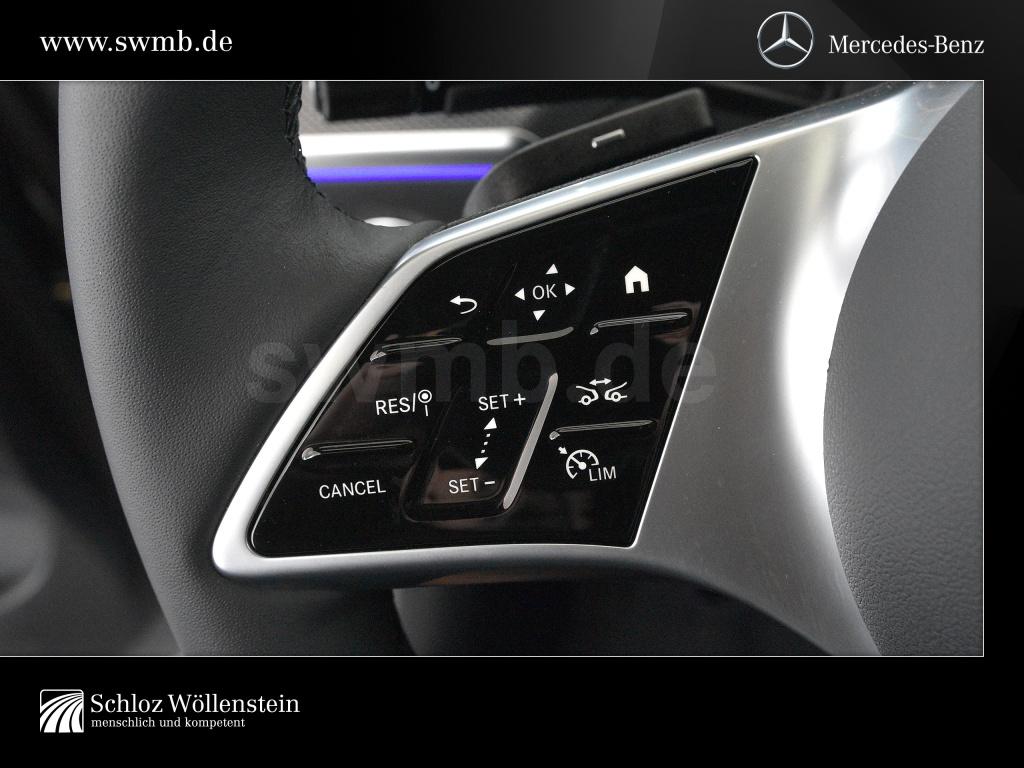 Mercedes-Benz C 180 AVANTGARDE Sedan