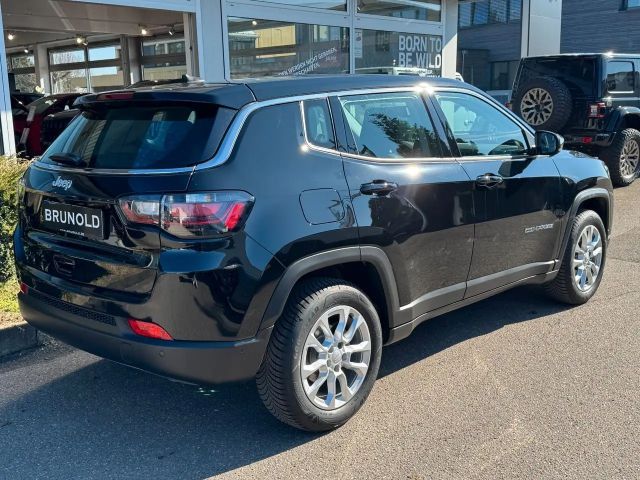 Jeep Compass Altitude Hybrid