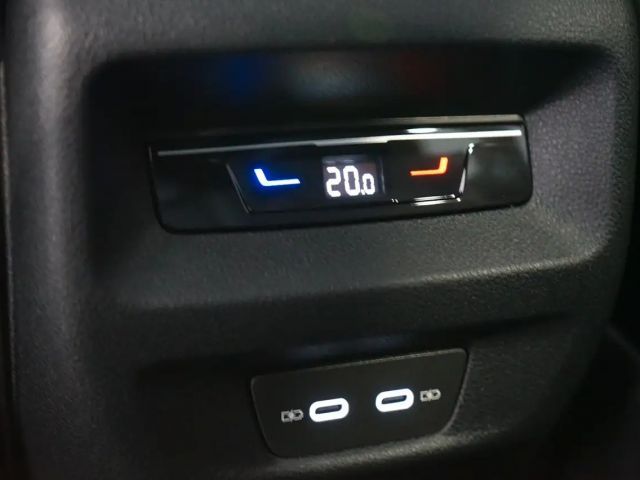 Volkswagen Tiguan 1.5 eTSI R-Line