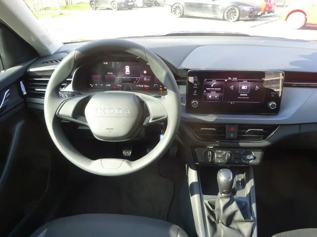 Skoda Kamiq Essence 1,0TSI 70kw 95PS Garantie 36Mon 100Tkm PDC