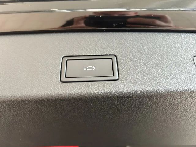 Volkswagen Golf Business DSG Variant