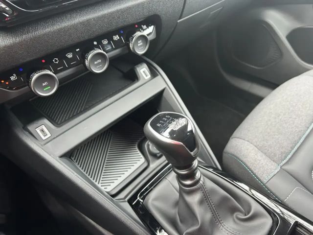 Citroën C4 PureTech Shine