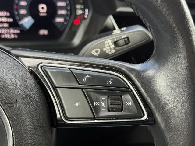 Audi A3 30 TFSI Sedan