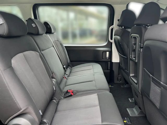 Hyundai Staria Trend