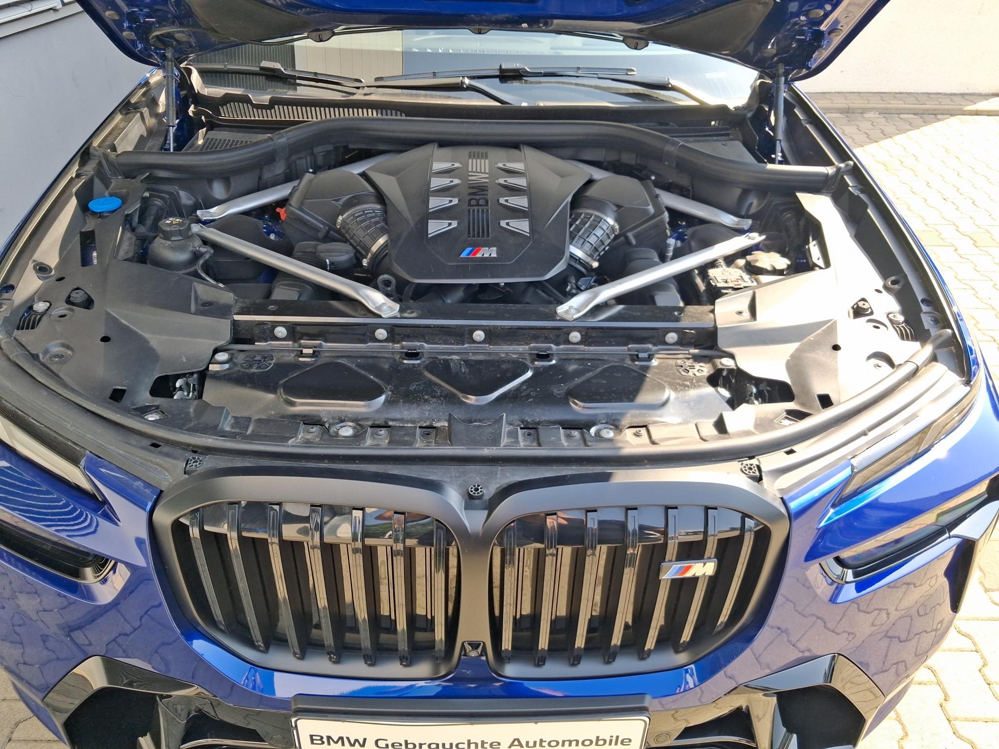 BMW X7 M60i xDrive
