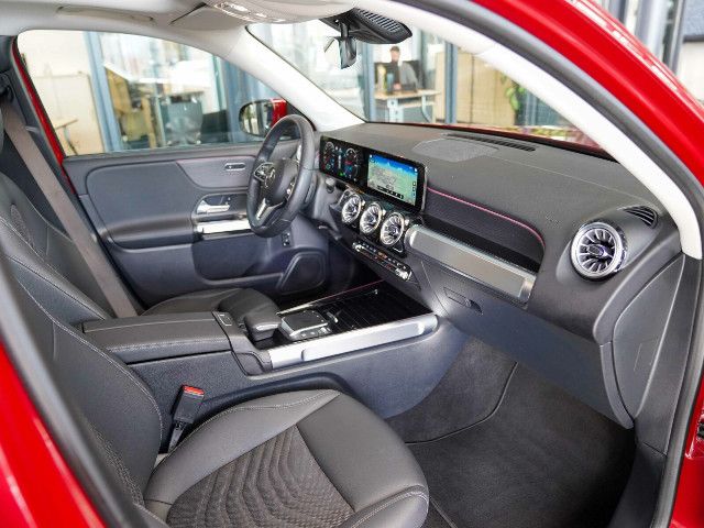 Mercedes-Benz EQB 250