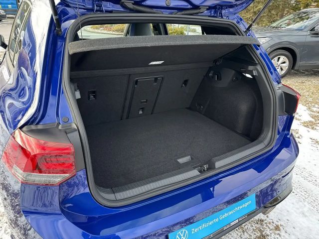 Volkswagen Golf R / R-Performance- Akrapovic CarPlay/Navi