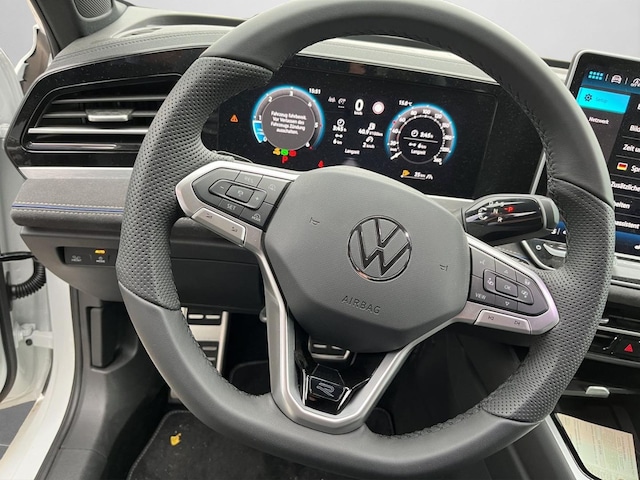Volkswagen Passat 2.0 TDI IQ.Drive R-Line Variant