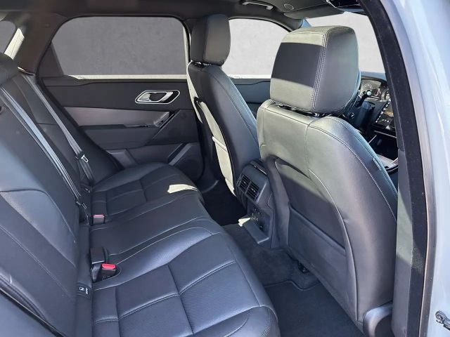 Land Rover Range Rover Velar D300 Dynamic SE