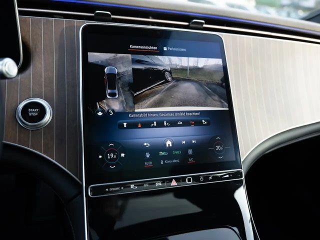 Mercedes-Benz EQS 450 Sedan