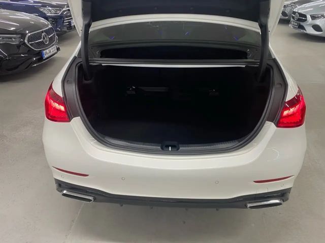 Mercedes-Benz C 300 AMG Line C 300 d Sedan