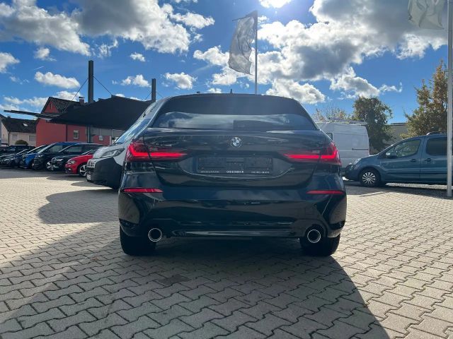 BMW 120 120d Advantage pakket Sedan