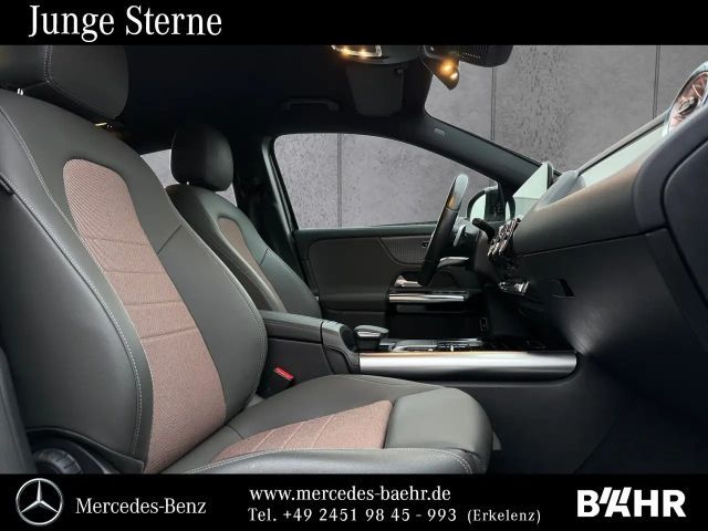 Mercedes-Benz EQA 250 Electric Art