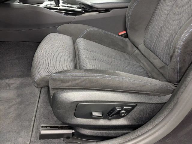 BMW 530 530e M-Sport Sedan xDrive