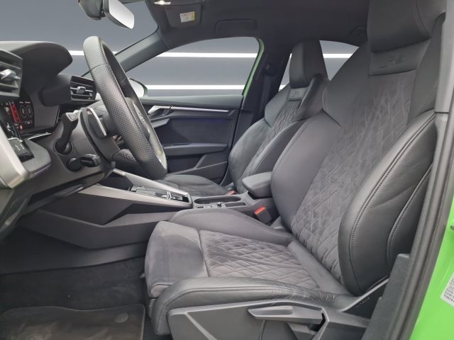 Audi RS3 Quattro S-Tronic Sedan