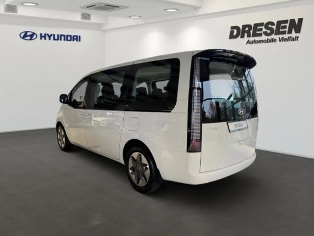 Hyundai Staria Trend
