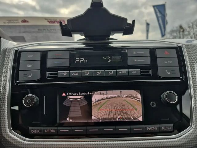 Volkswagen e-up! Plus Style