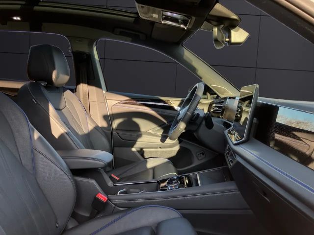 Volkswagen Tiguan DSG R-Line