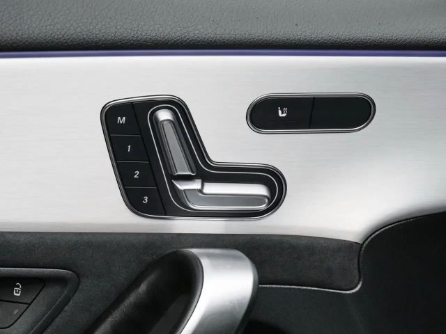 Mercedes-Benz A 35 AMG 4MATIC AMG Line