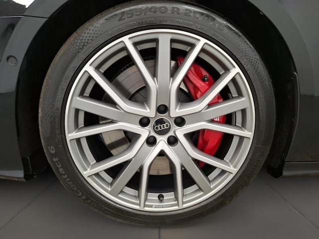 Audi S6 Avant Quattro