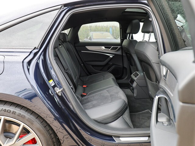 Audi S6 Quattro Sedan