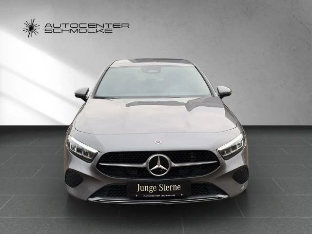 Mercedes-Benz A 180 Progressive