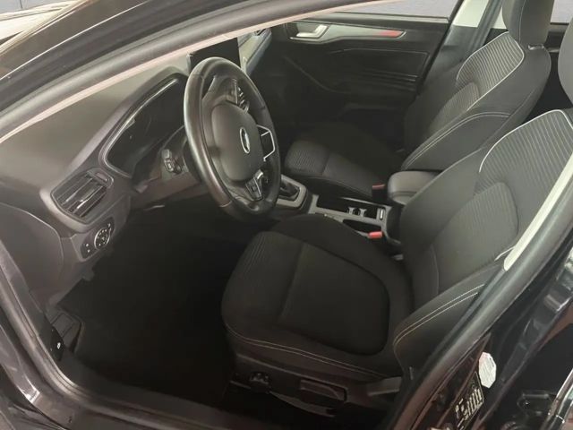 Ford Focus Titanium Wagon