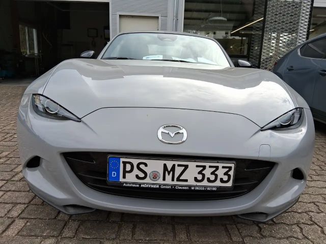 Mazda MX-5 SkyActiv