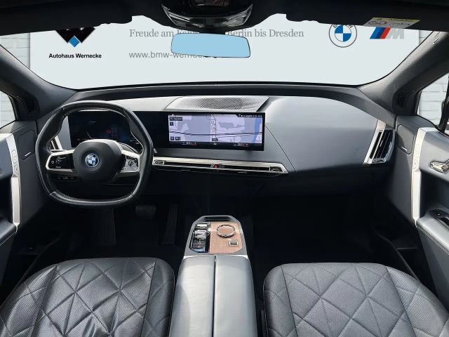 BMW iX xDrive40